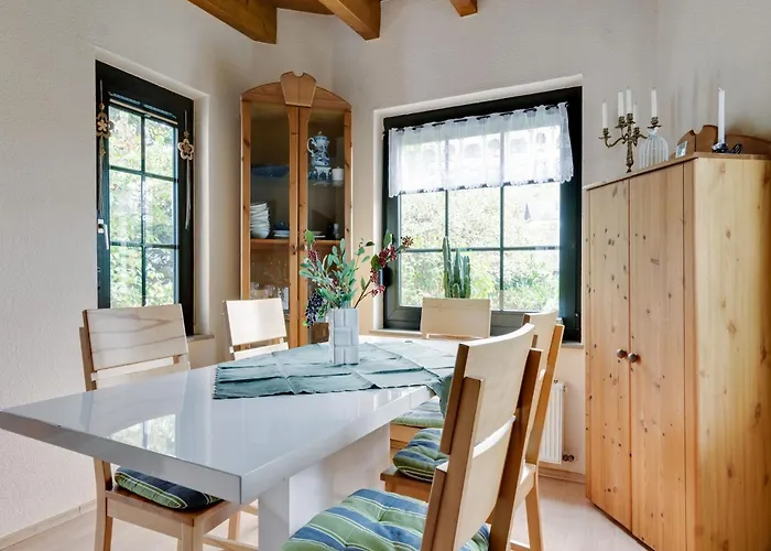 Charmantes Refugium Mit 2 Schlafzimmern بيت للعطل